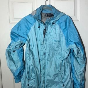Women medium marmot rain jacket